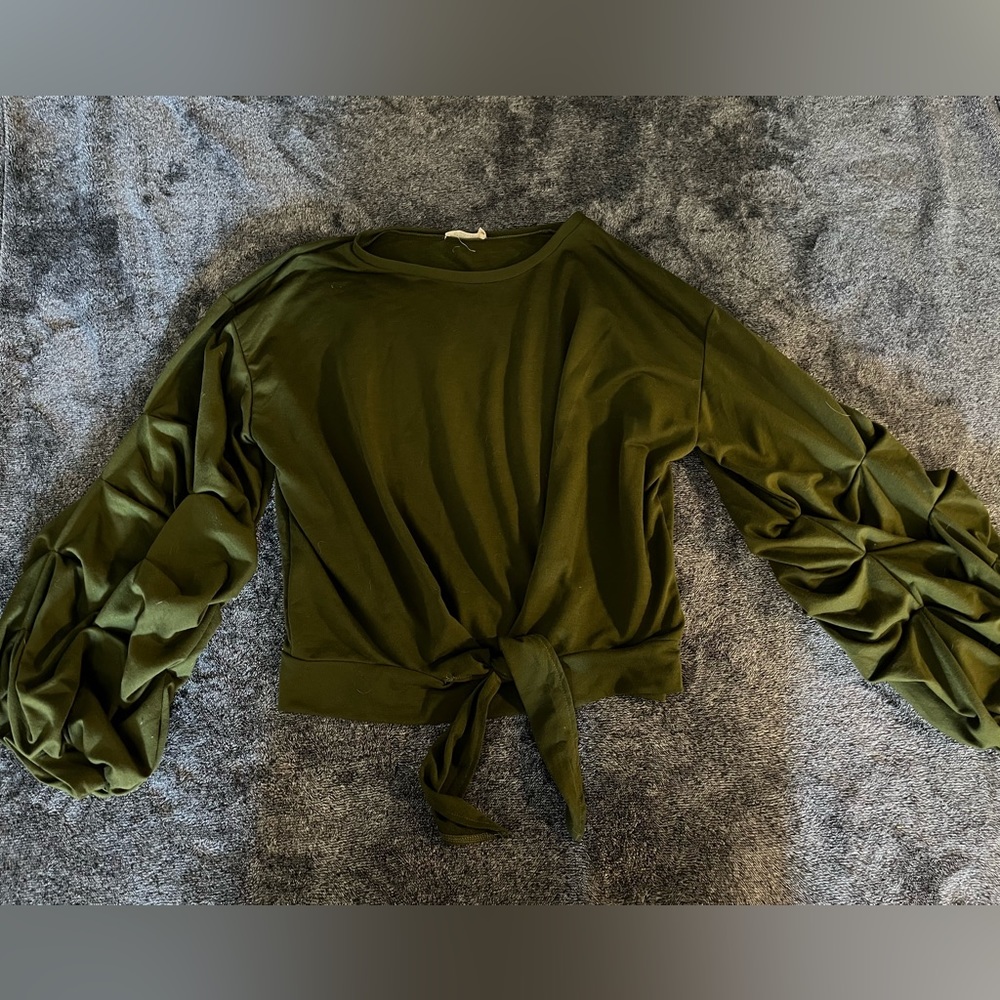 Essue Olive Green Balloon Sleeve Tie Front Shirt- Size Small